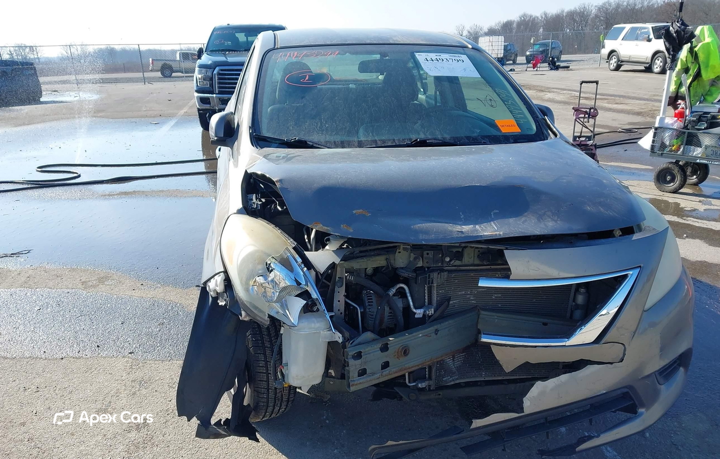 Nissan Versa 2012