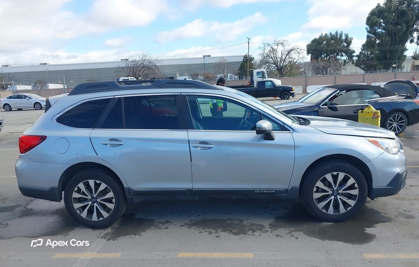 Subaru Outback 2015