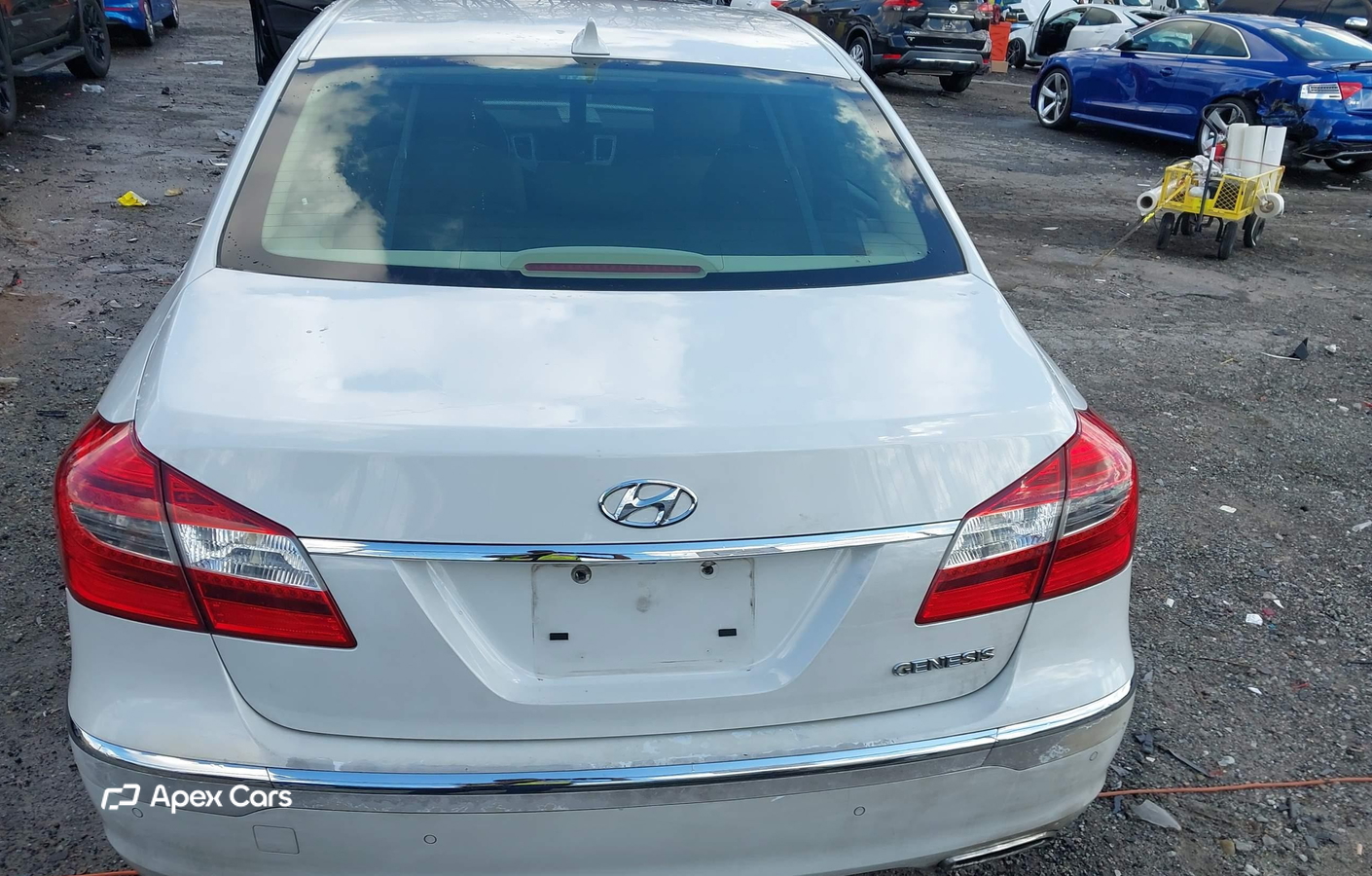 Hyundai Genesis 2012