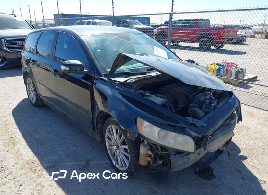 2010 Volvo V50 - Image 1 of 5