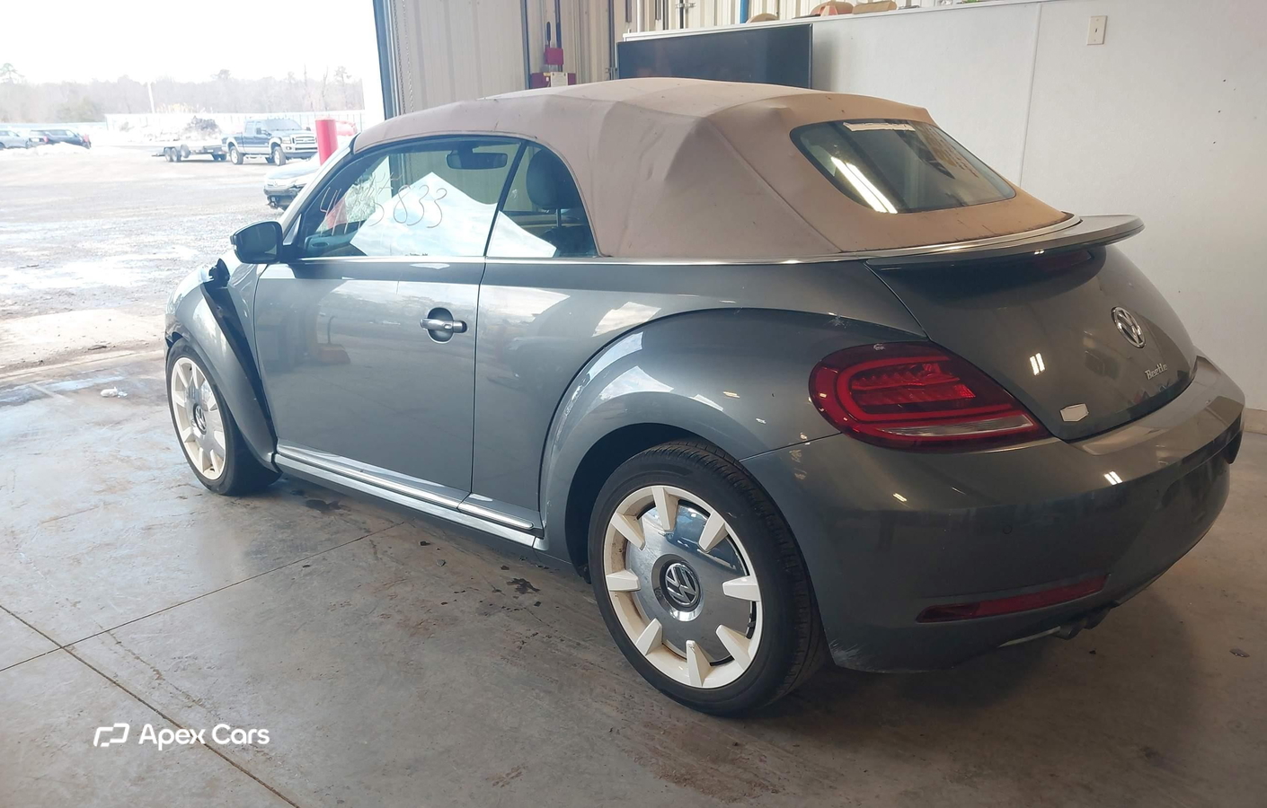 Volkswagen Beetle 2019