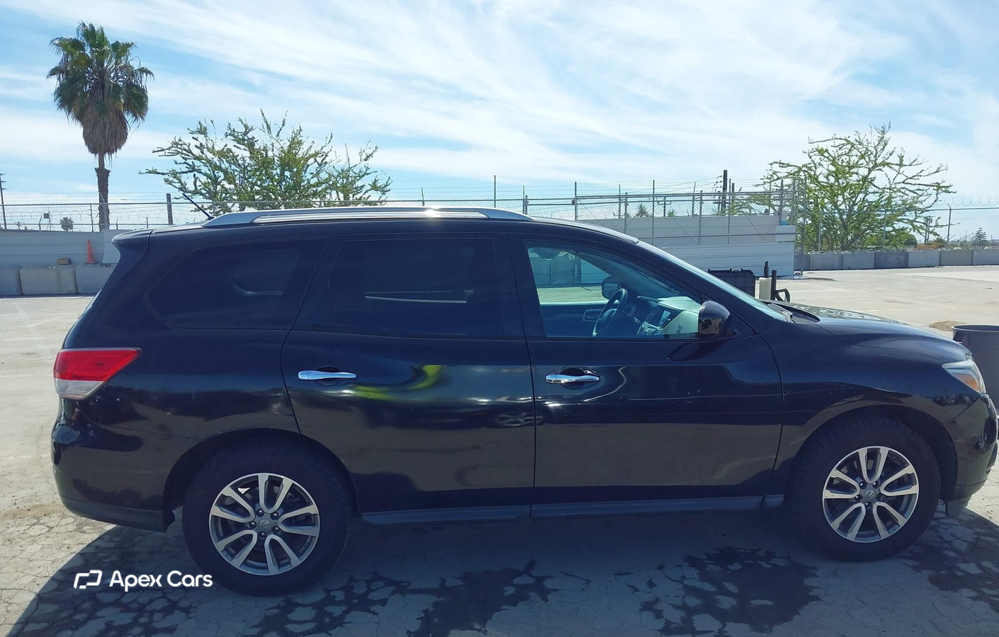 Nissan Pathfinder 2016