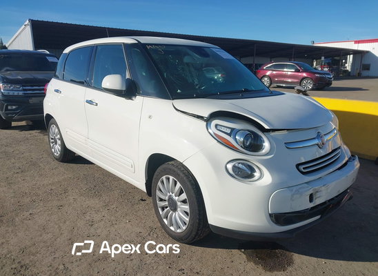 2017 Fiat 500L - Image 1 of 5