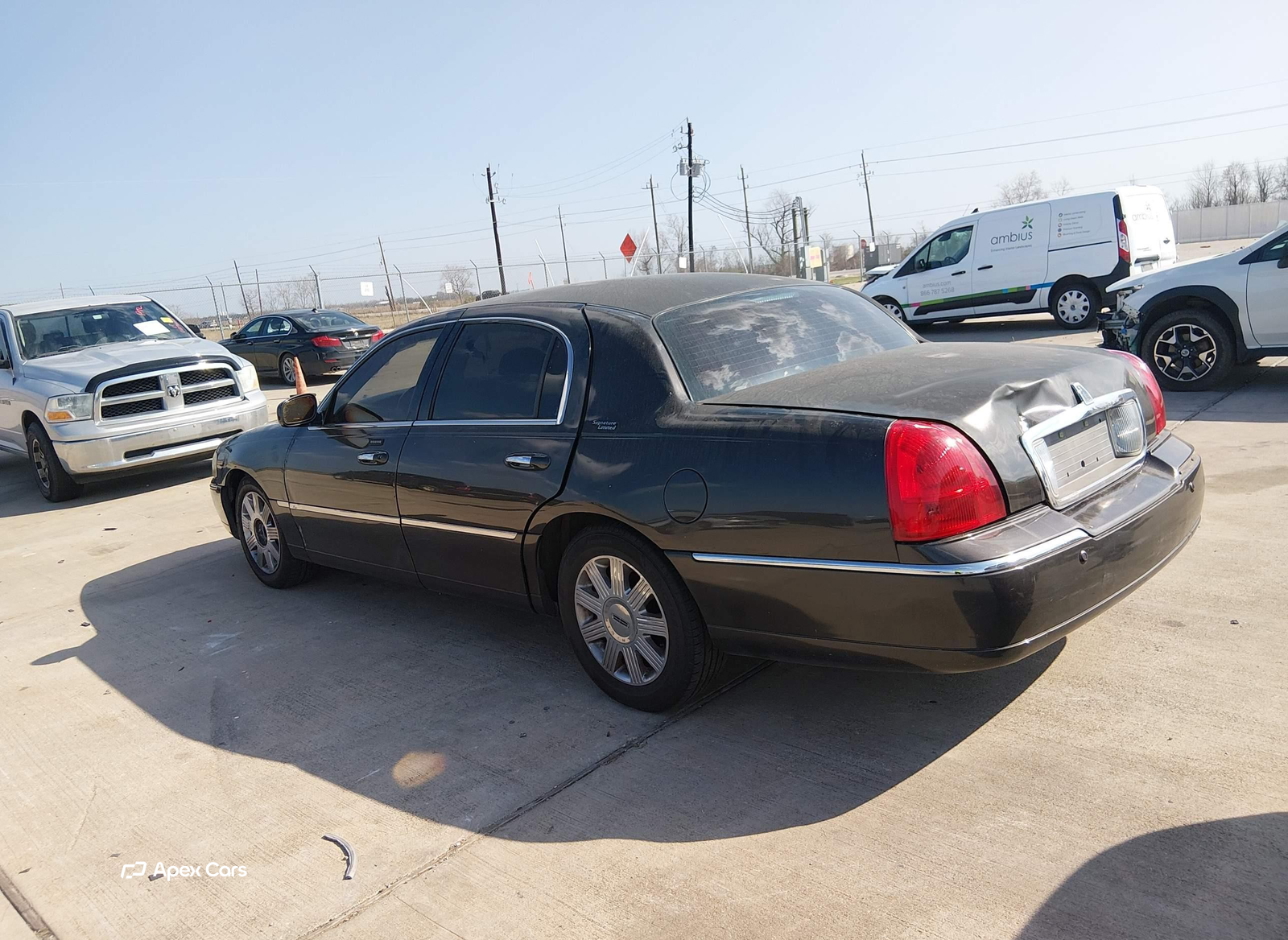 Lincoln Town Car 2005