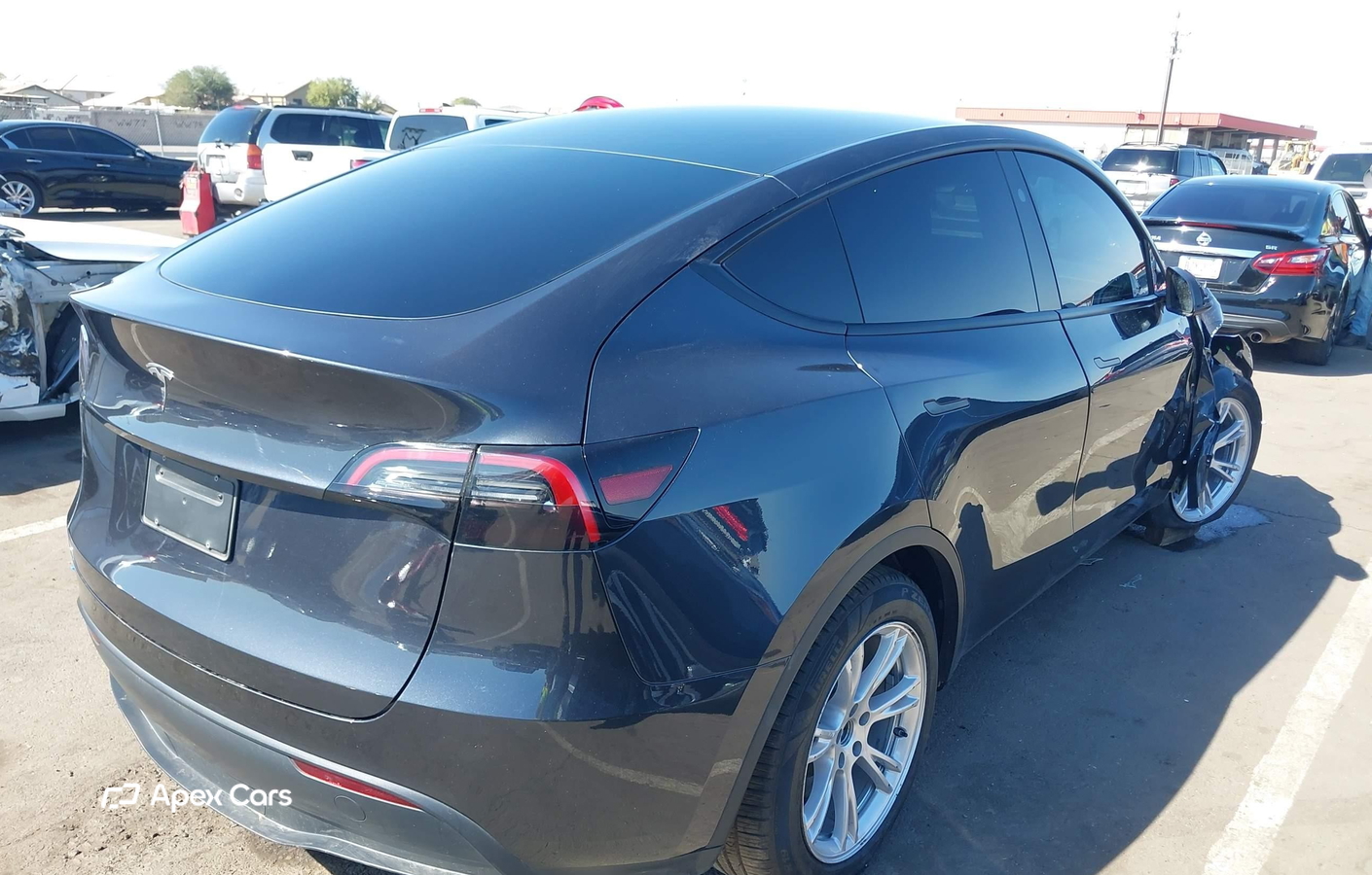 Tesla Model Y 2024