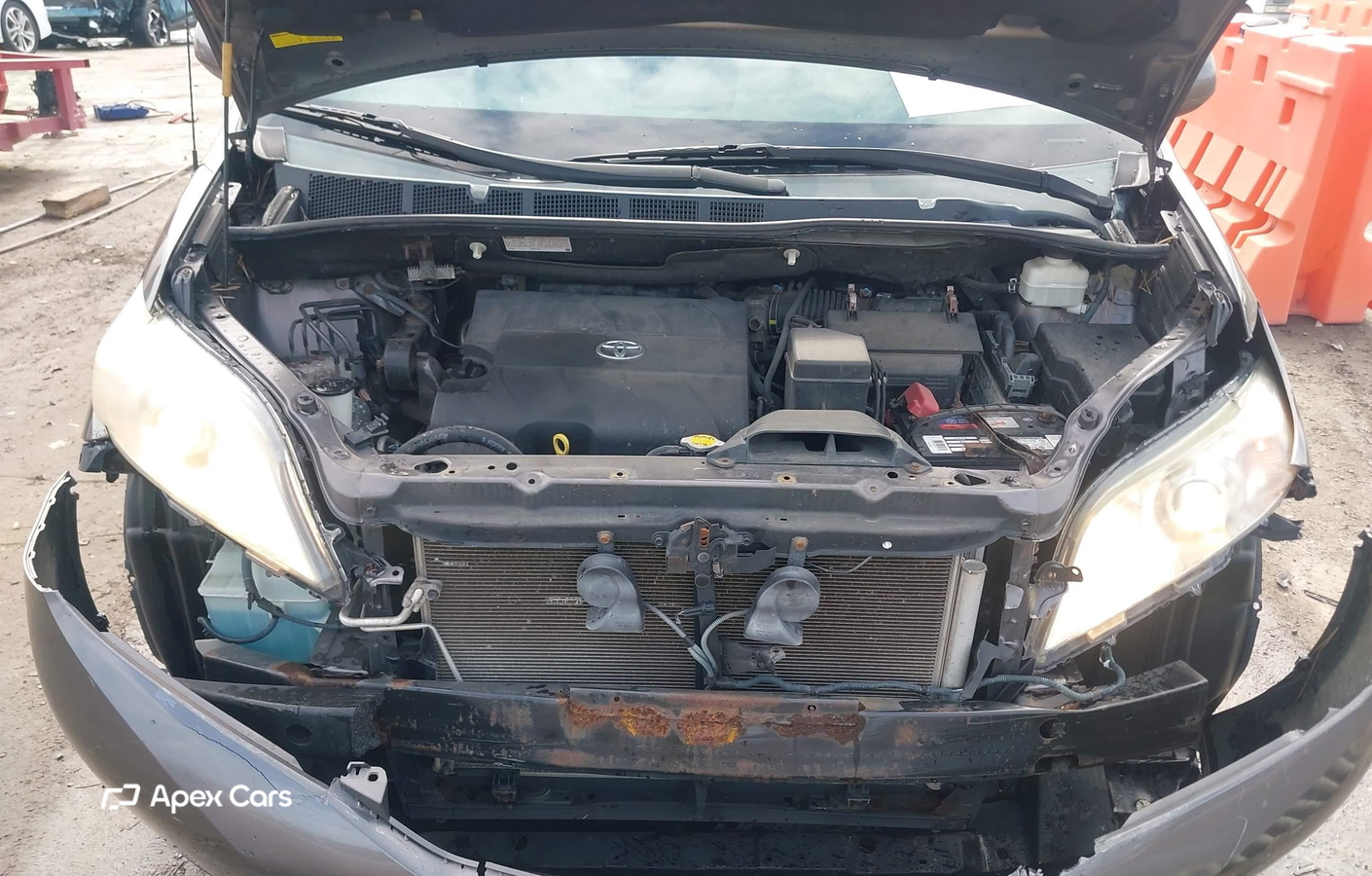 Toyota Sienna 2012