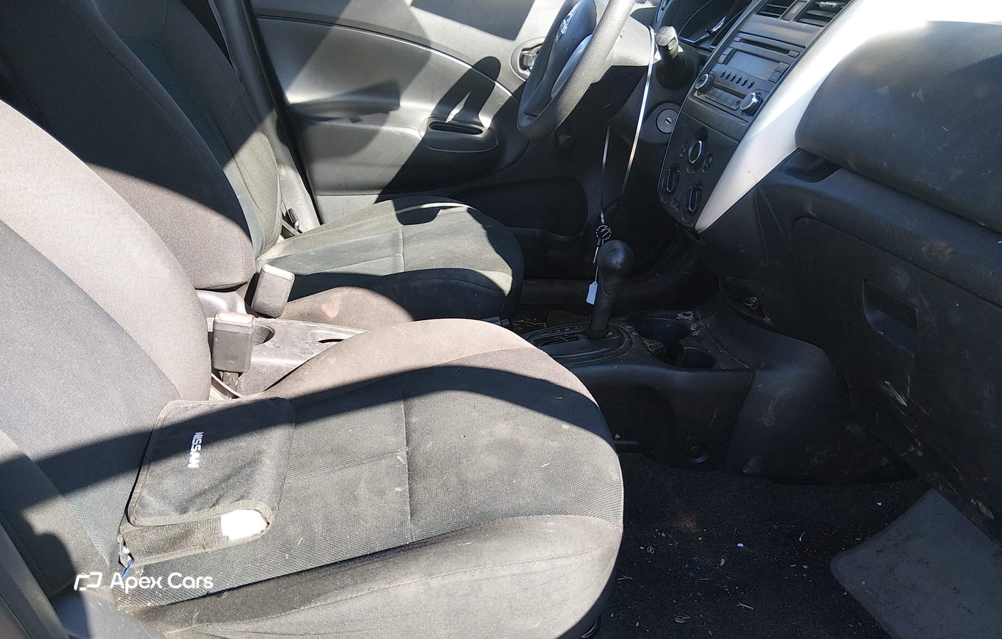Nissan Versa 2015