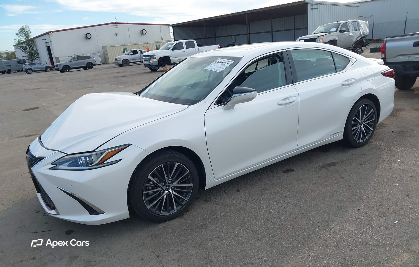 Lexus ES 2022