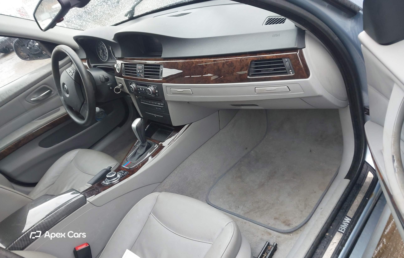 BMW Series 3 2010