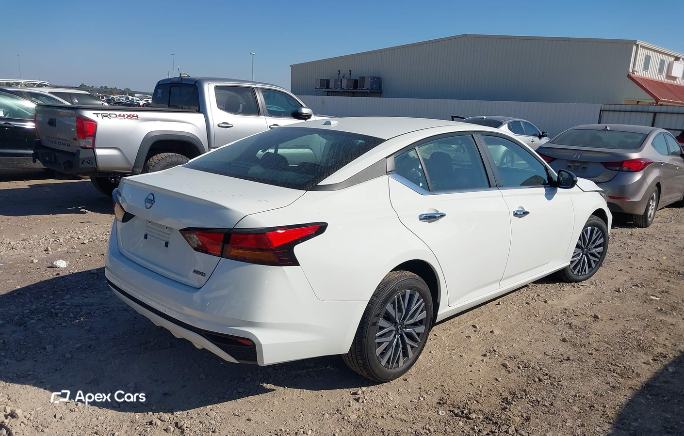 Nissan Altima 2025