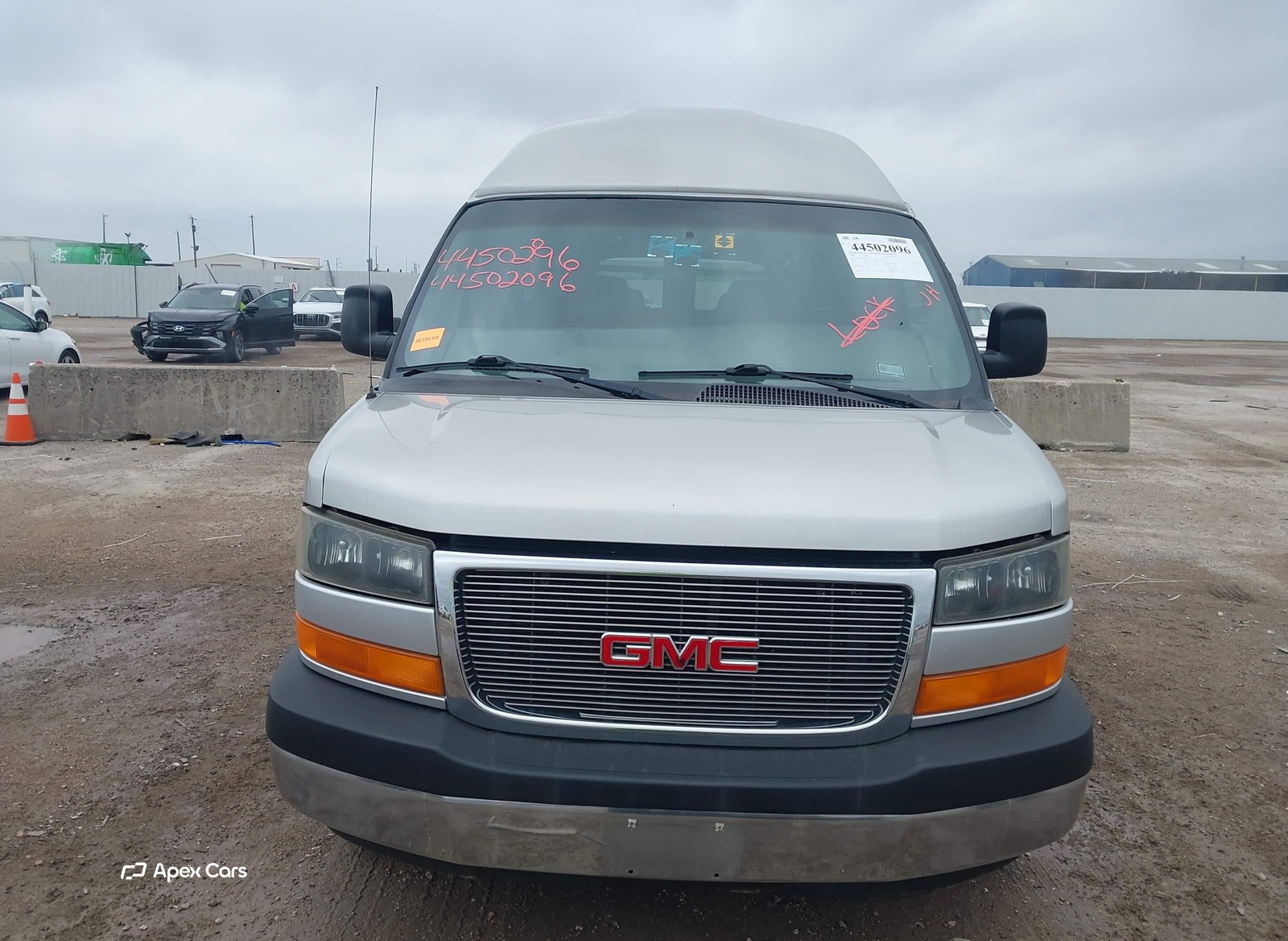GMC Savana 2005