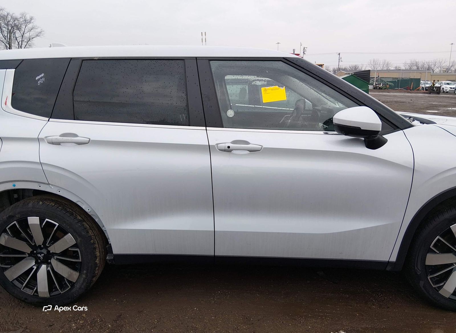 Mitsubishi Outlander 2025