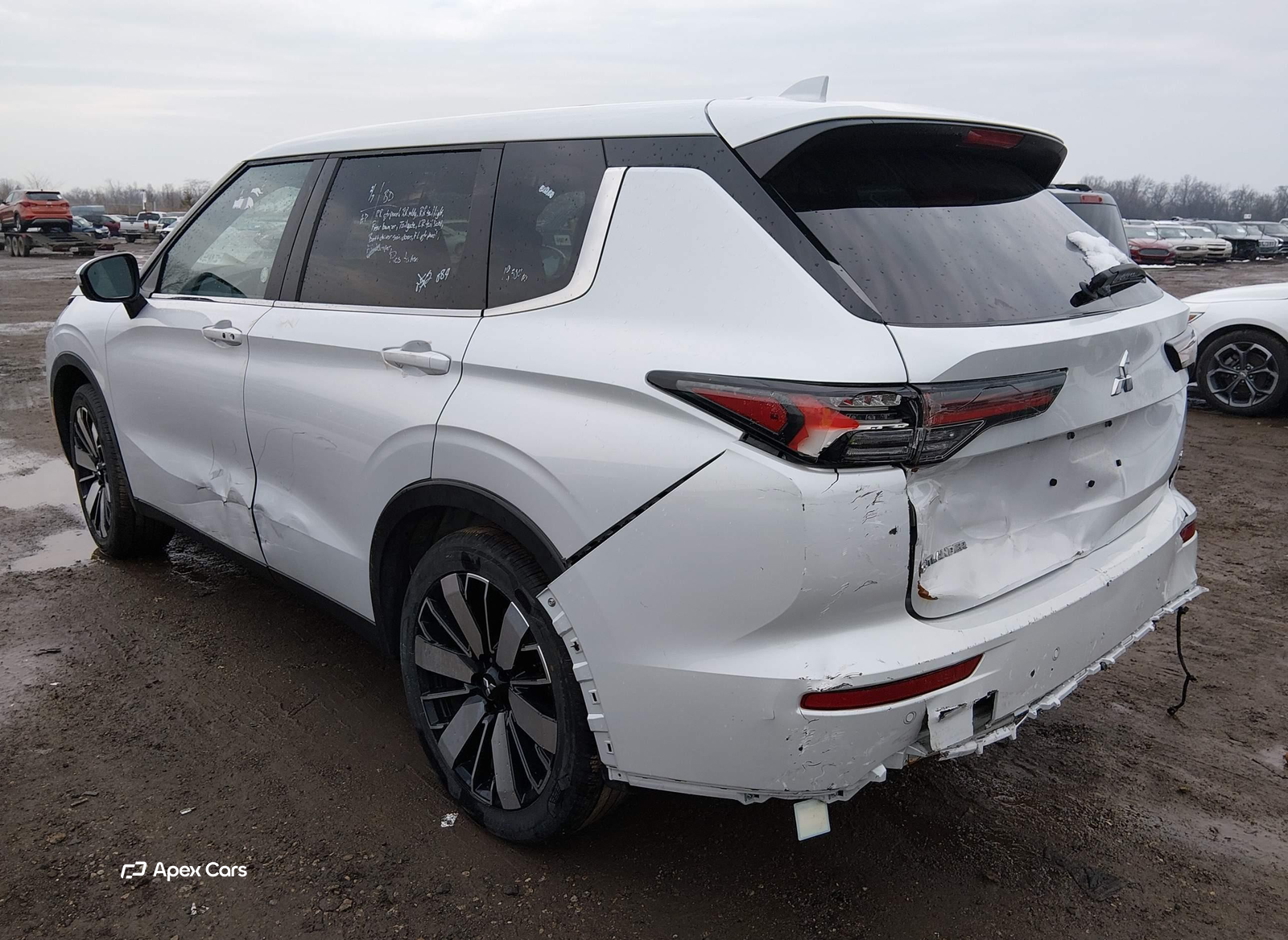 Mitsubishi Outlander 2025