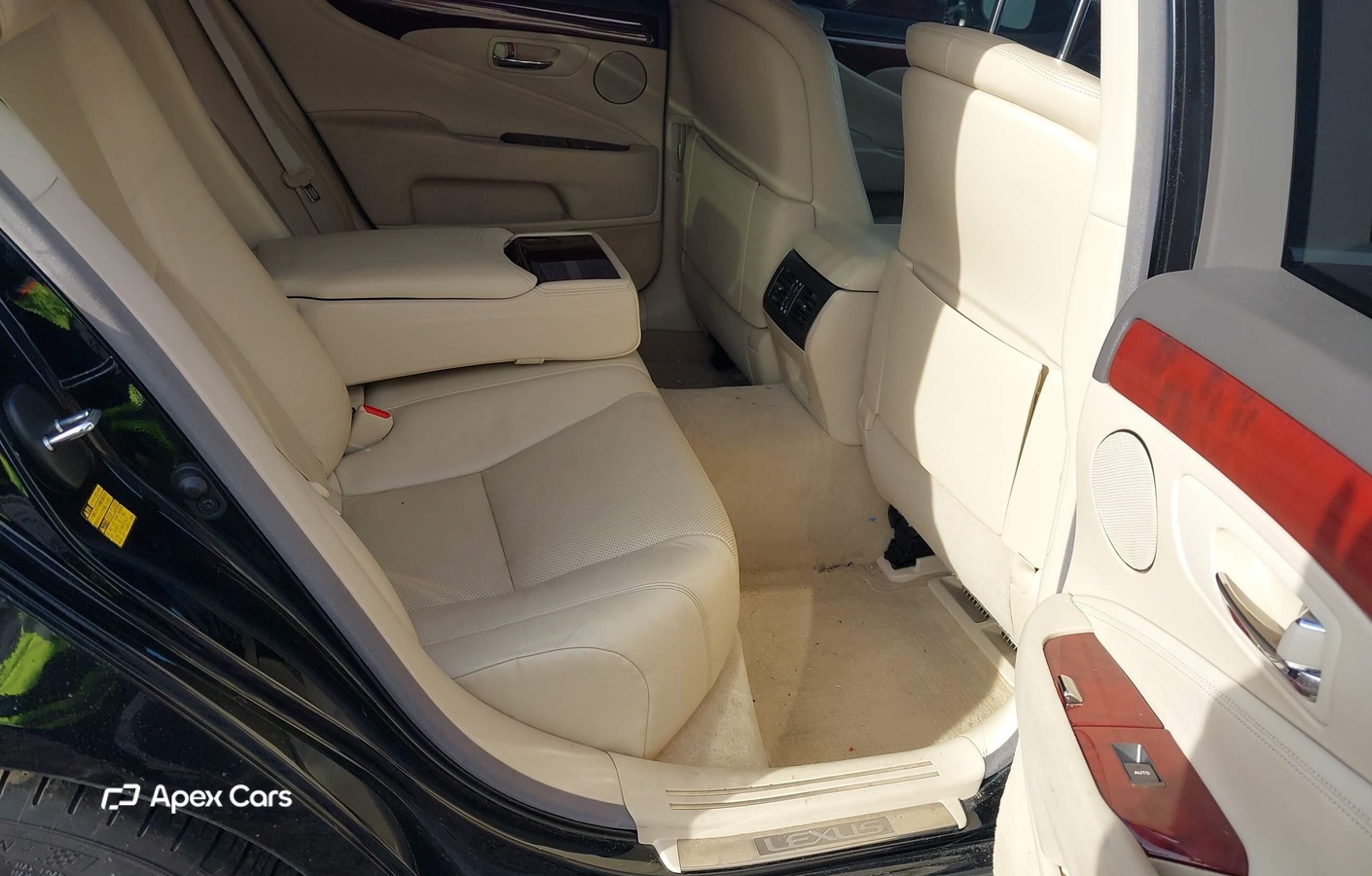 Lexus LS 2012