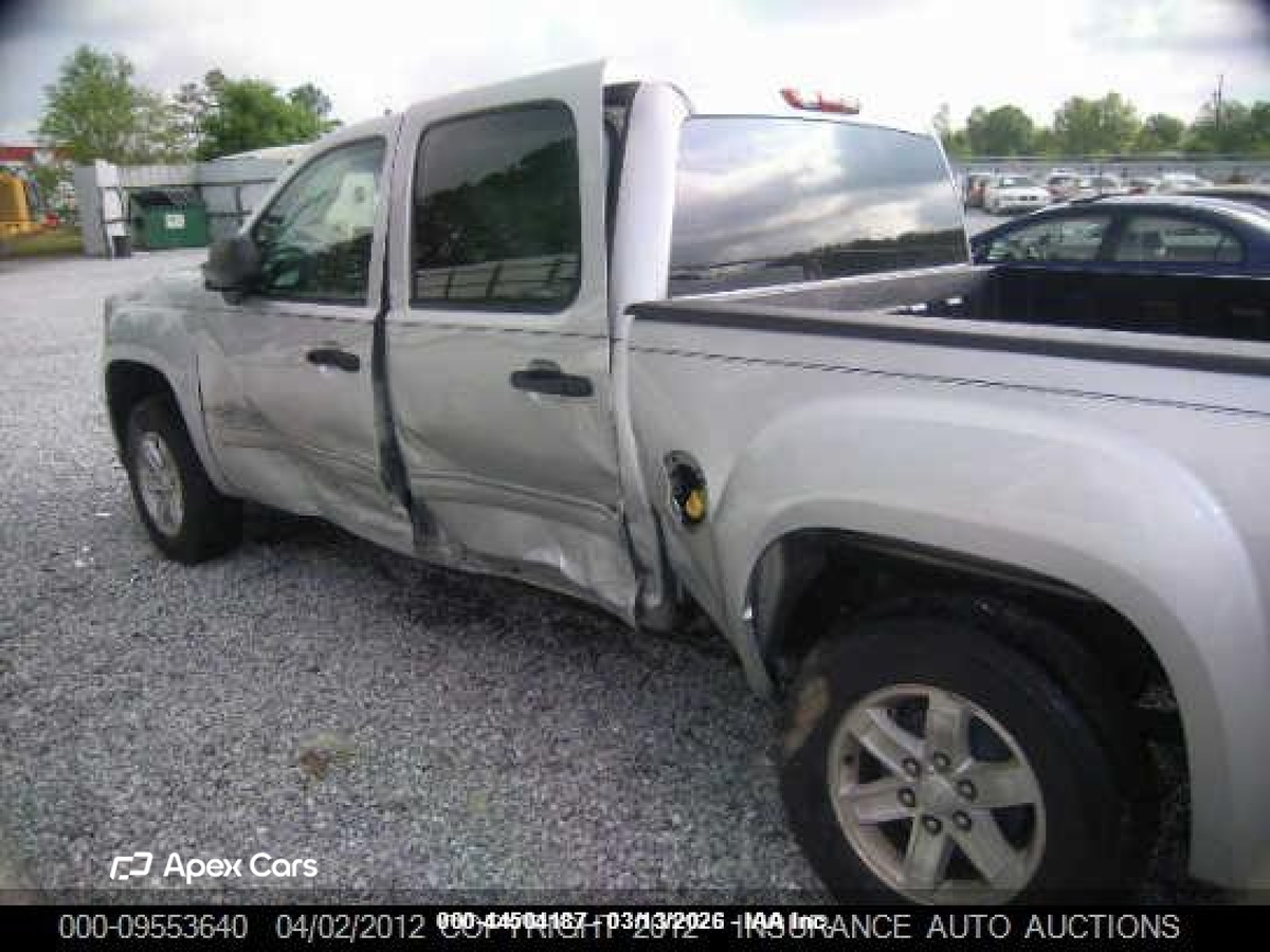 GMC Sierra 2011