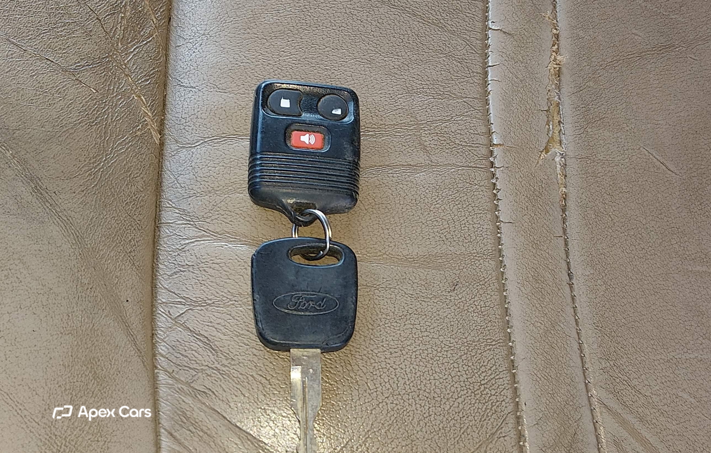 Ford Excursion 2000