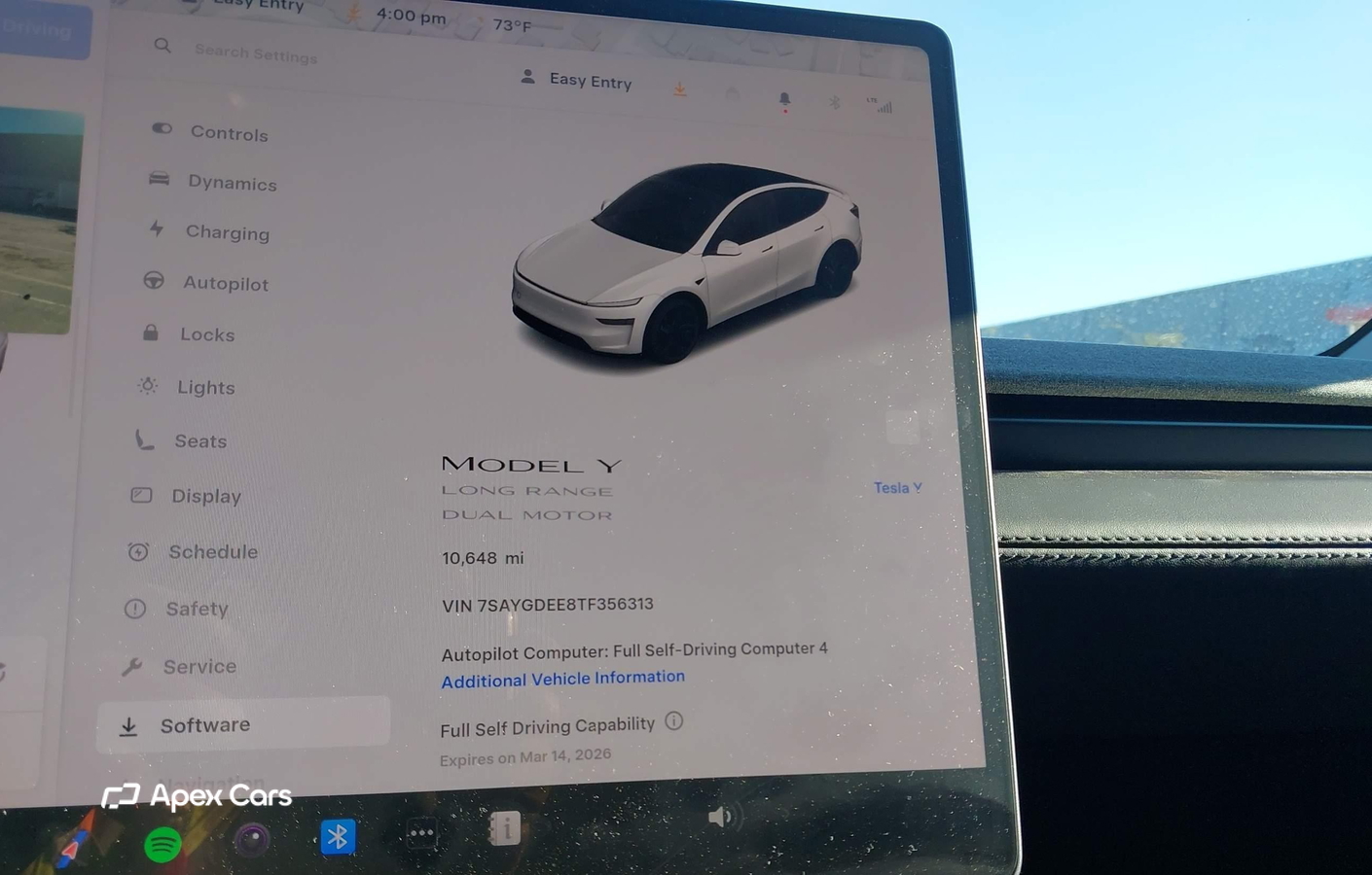 Tesla Model Y 2026