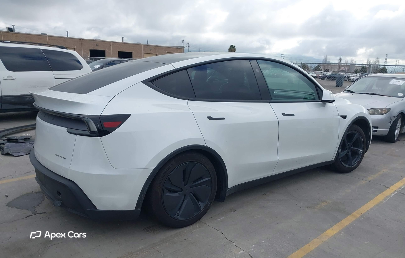 Tesla Model Y 2026