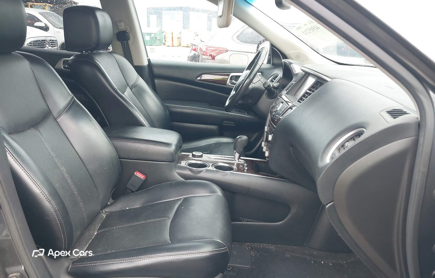 Nissan Pathfinder 2014