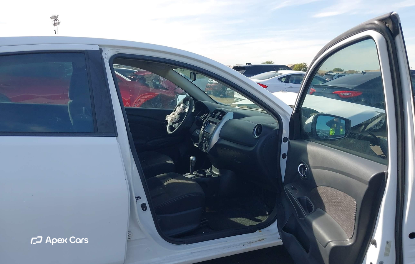 Nissan Versa 2016