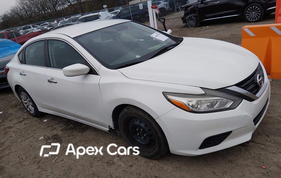 Nissan Altima 2017 - Image 1 of 12
