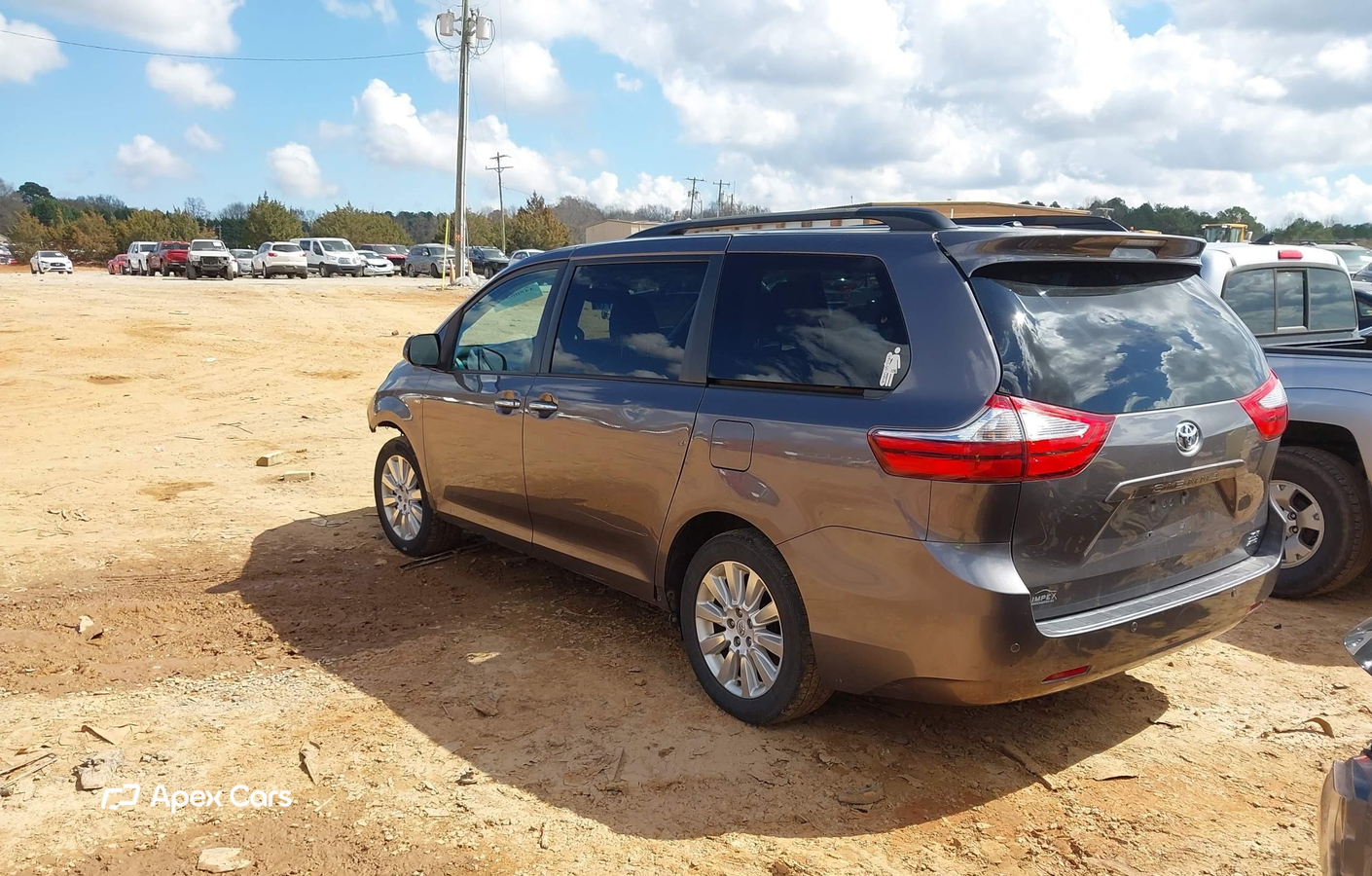 Toyota Sienna 2016