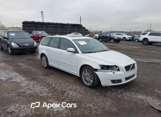2009 Volvo V50 - Image 1 of 5