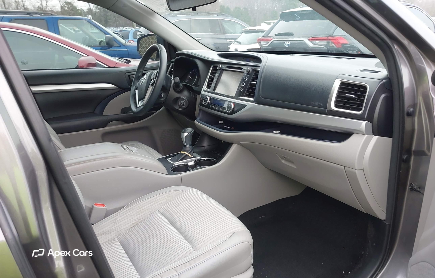 Toyota Highlander 2016