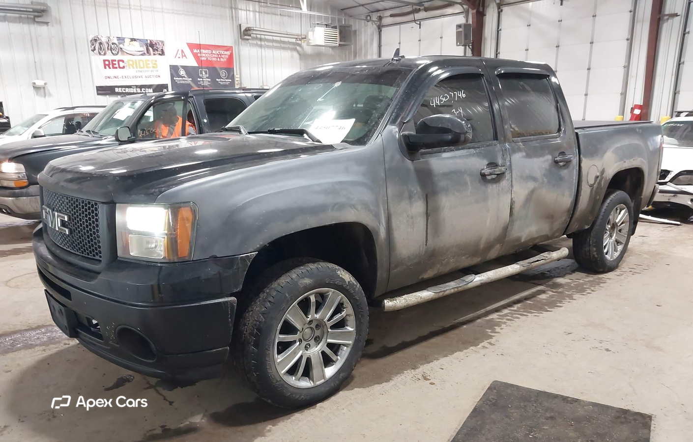 GMC Sierra 2013
