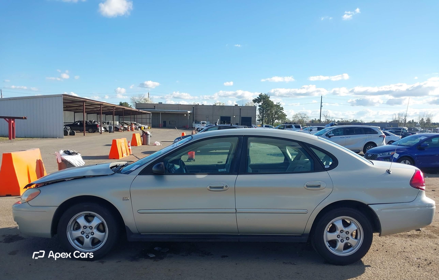 Ford Taurus 2004