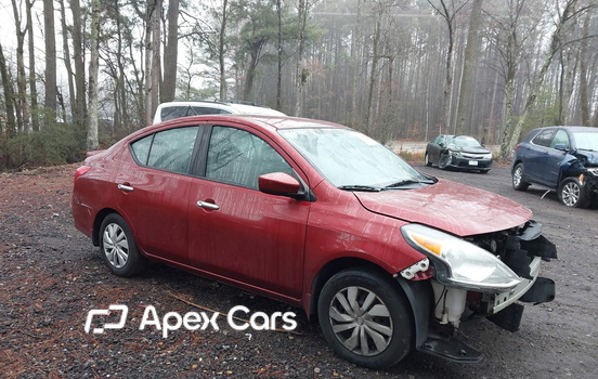 Nissan Versa 2018 - Image 1 of 17
