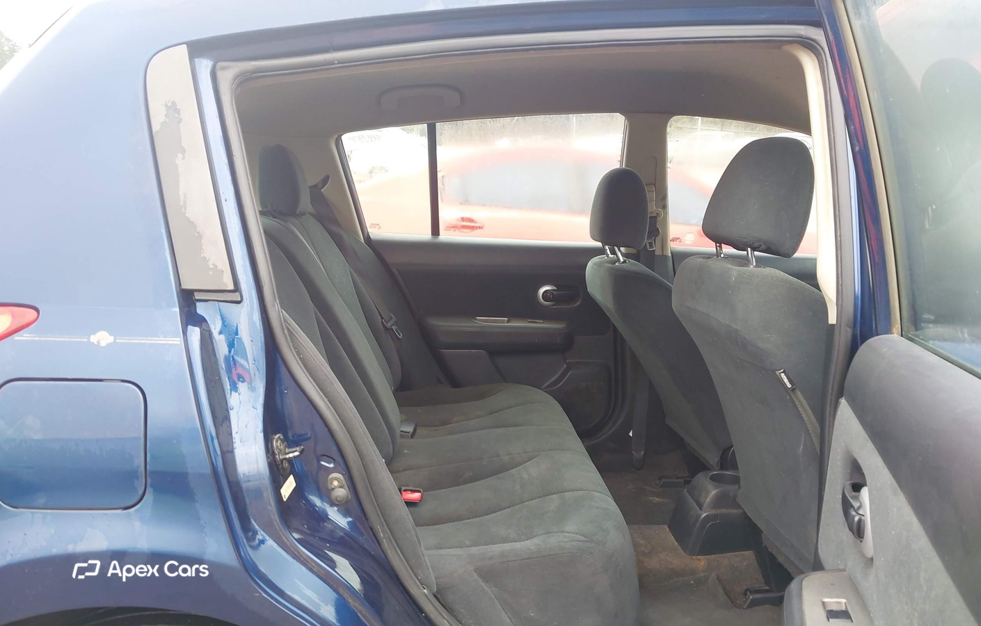 Nissan Versa 2012