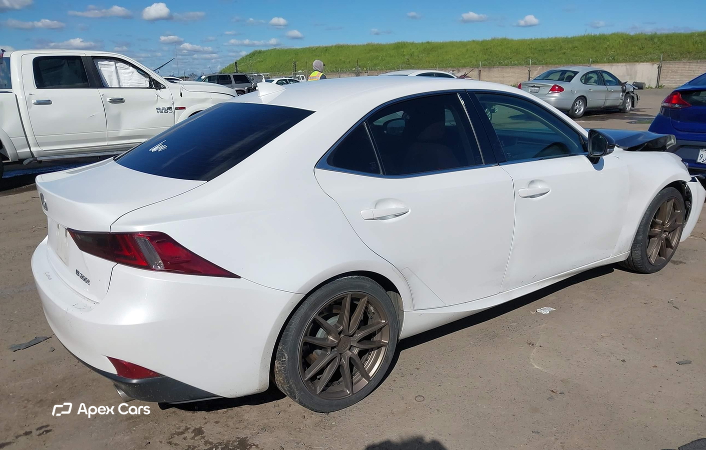Lexus IS 2016