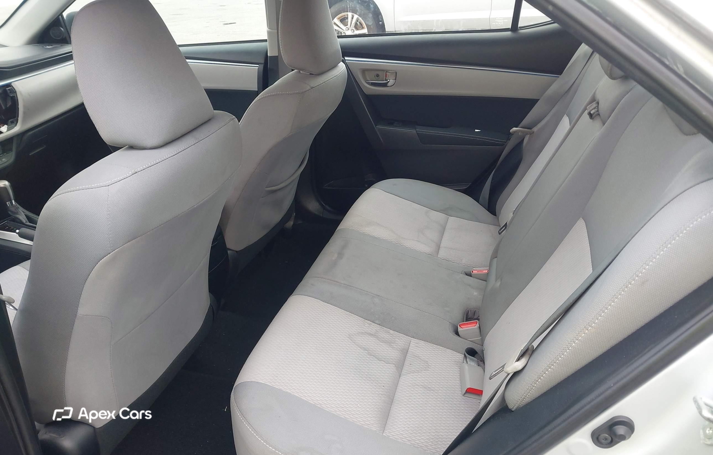Toyota Corolla 2015