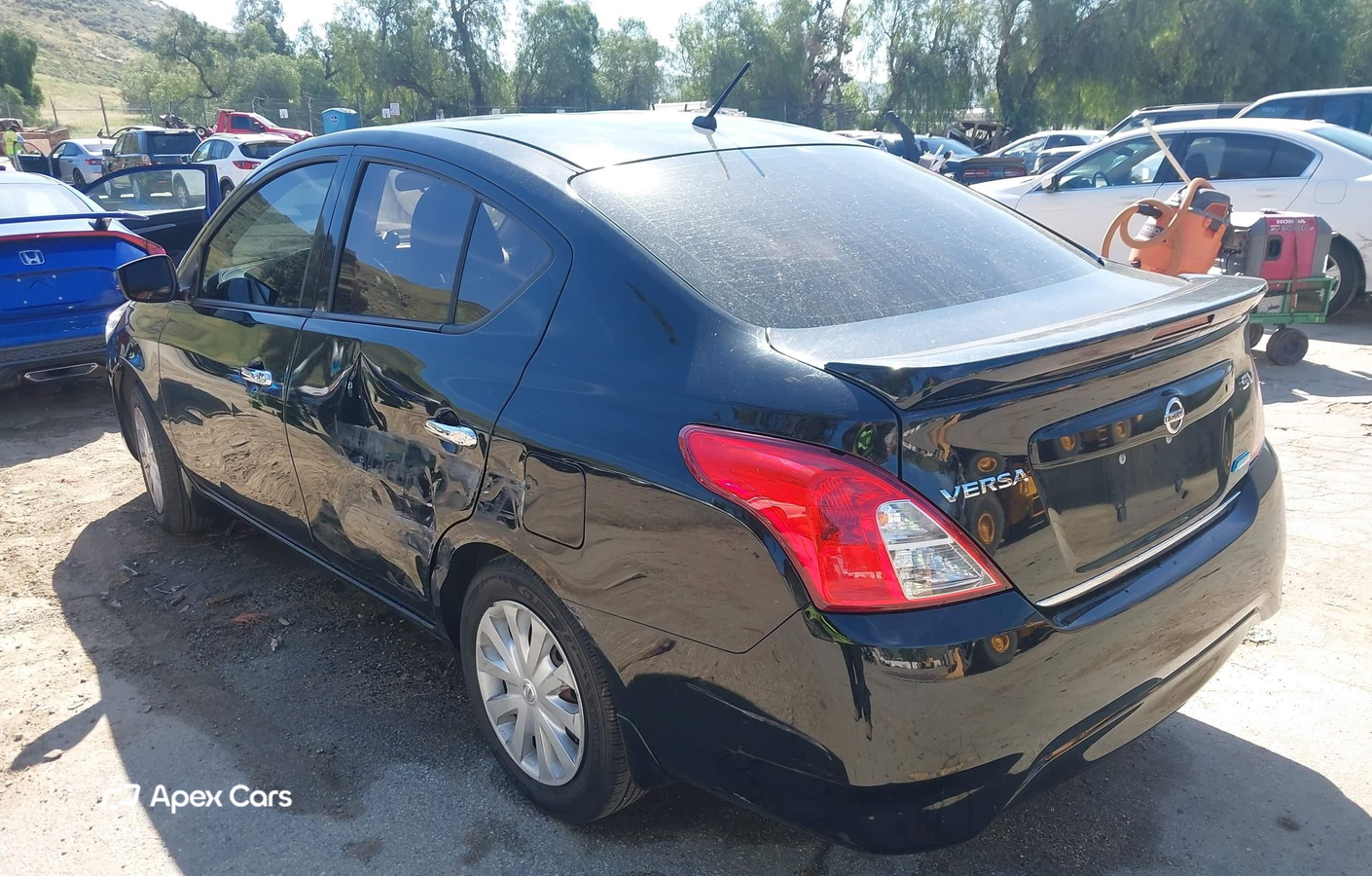 Nissan Versa 2016
