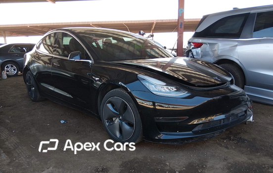 Tesla Model 3 2018 - Image 1 of 16