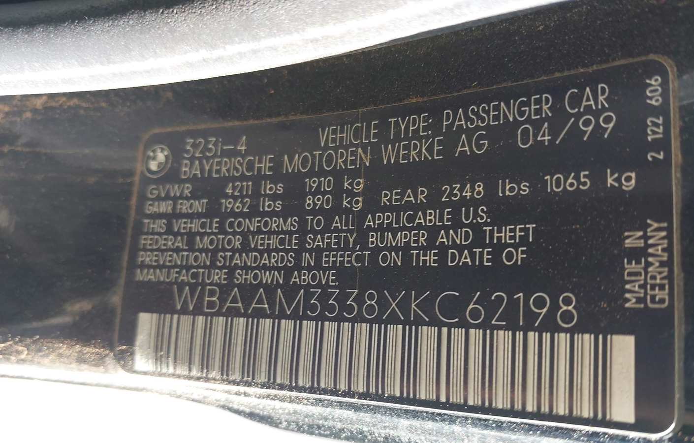 BMW Series 3 1999