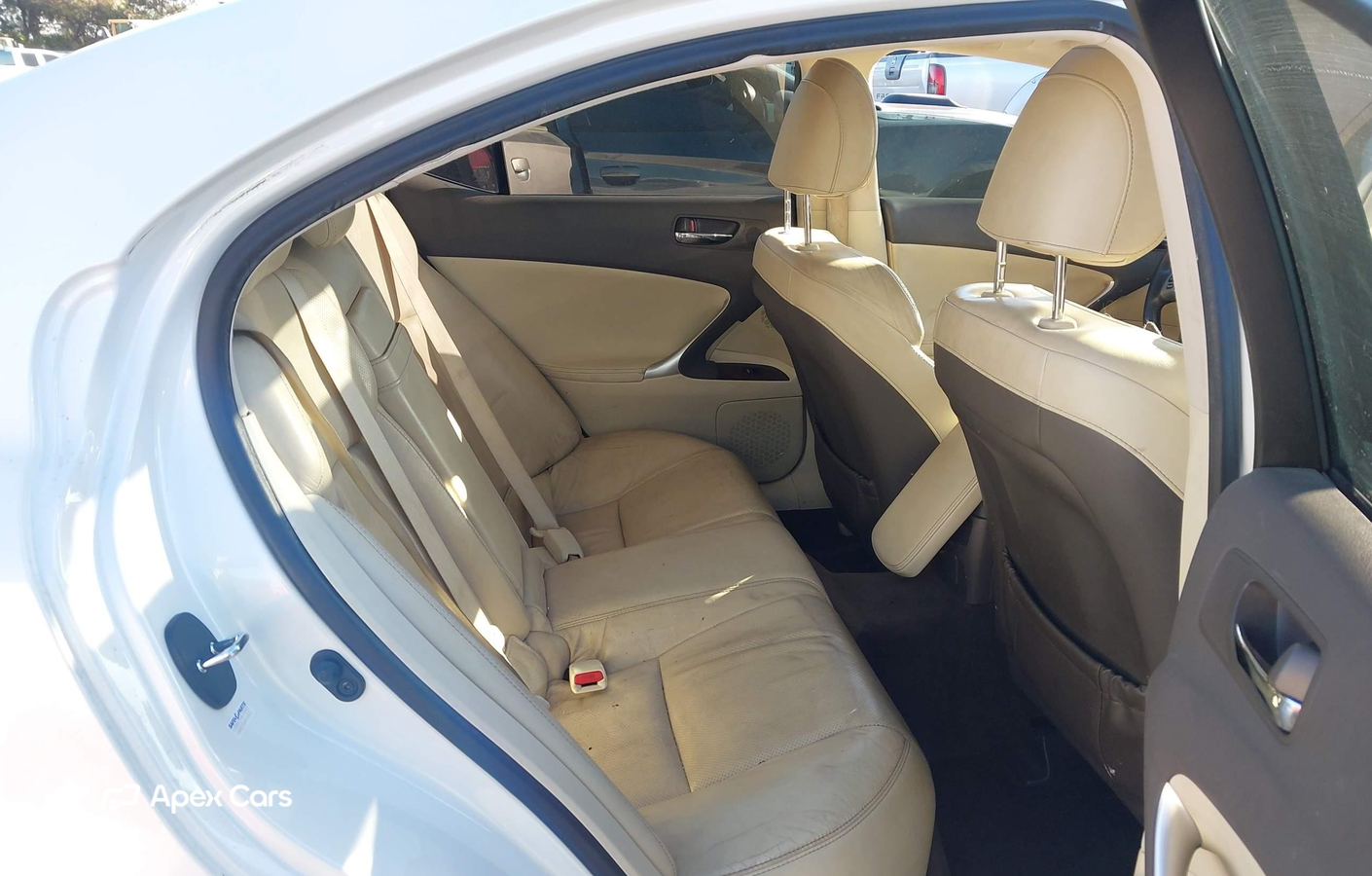 Lexus IS 2011