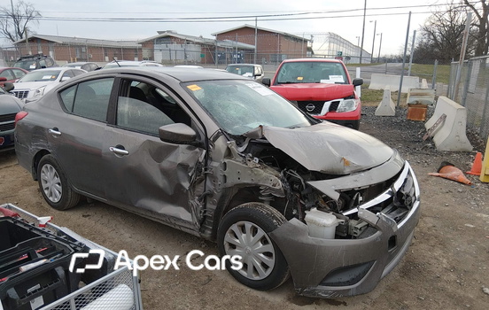 Nissan Versa 2016 - Image 1 of 17