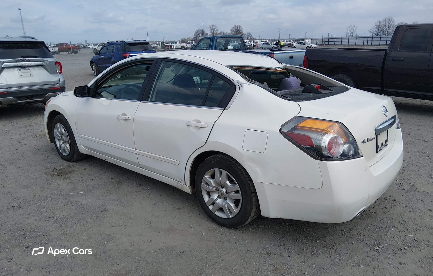 Nissan Altima 2011