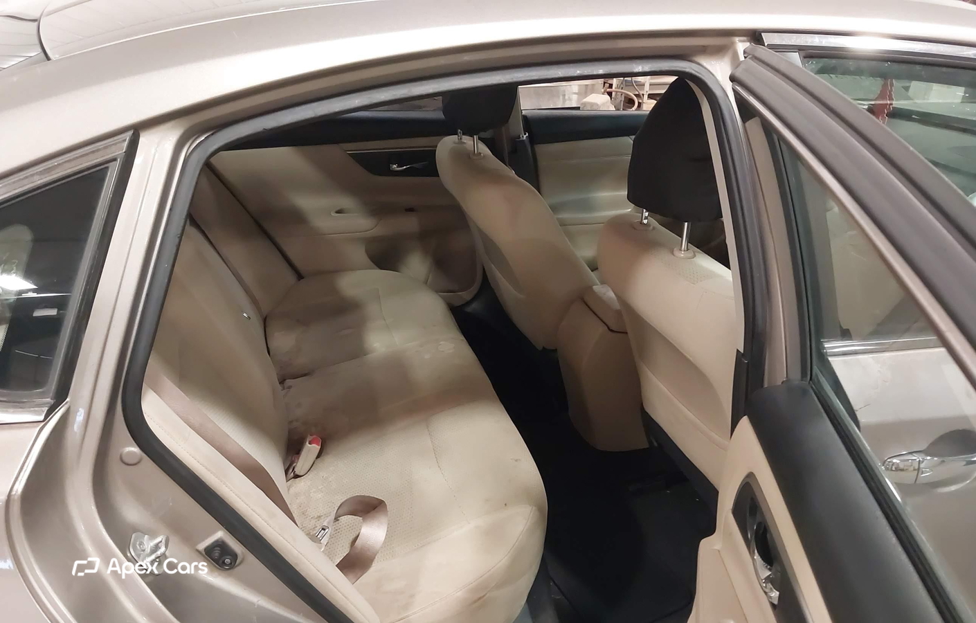 Nissan Altima 2015