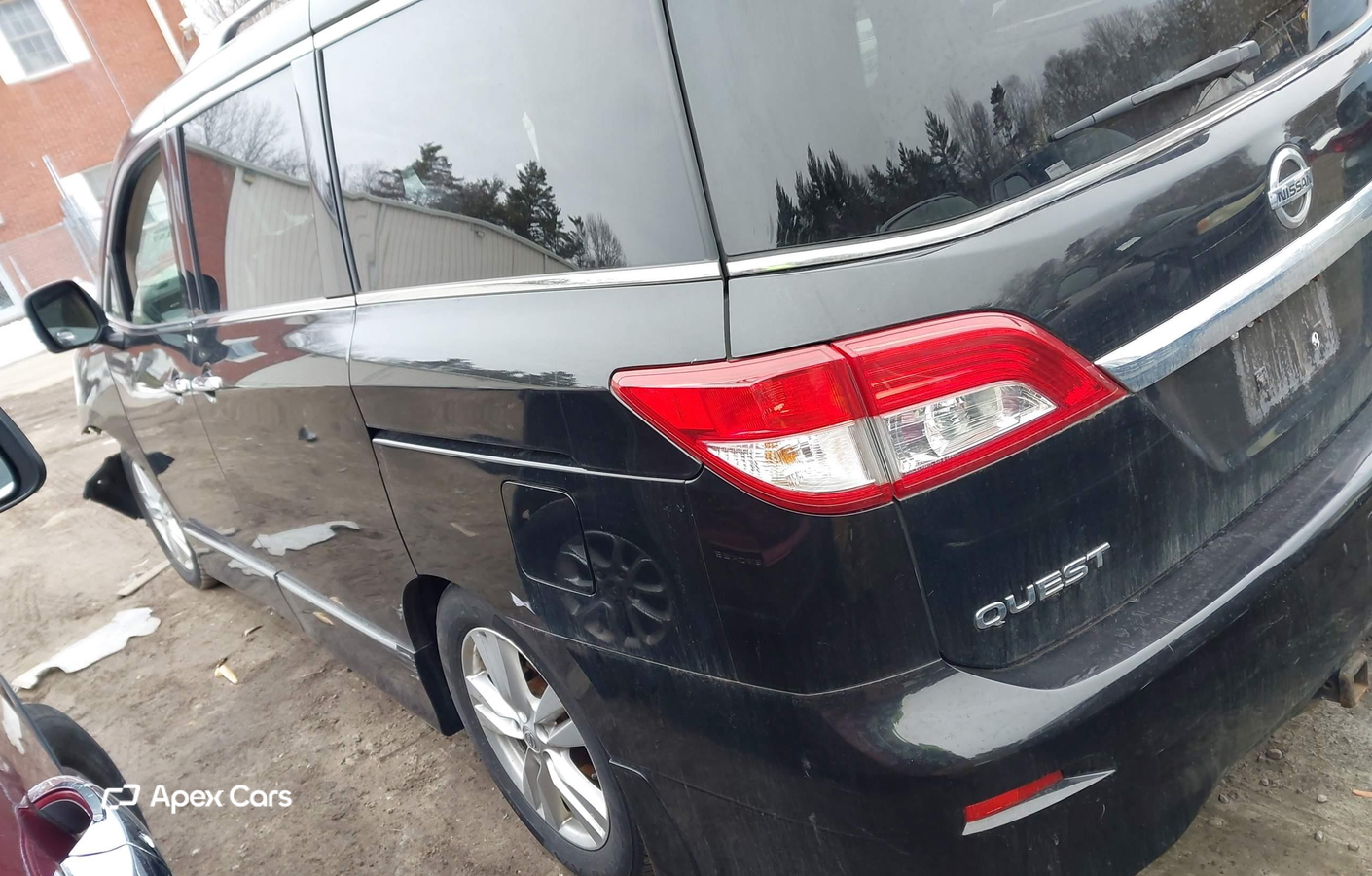 Nissan Quest 2012