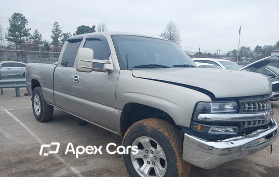 Chevrolet Silverado 2000 - Image 1 of 16