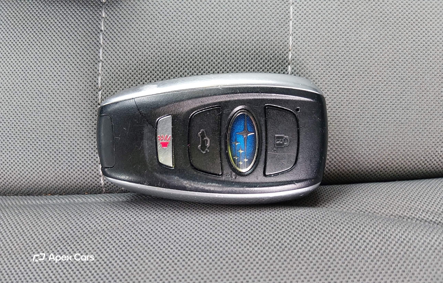 Subaru Legacy 2015