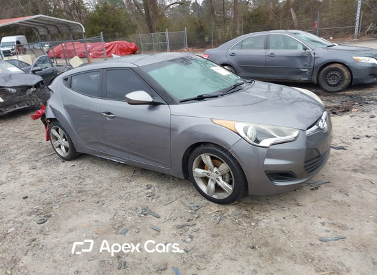 2014 Hyundai Veloster - Image 1 of 5