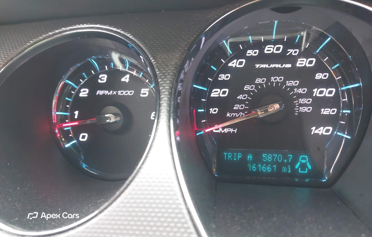 Ford Taurus 2012