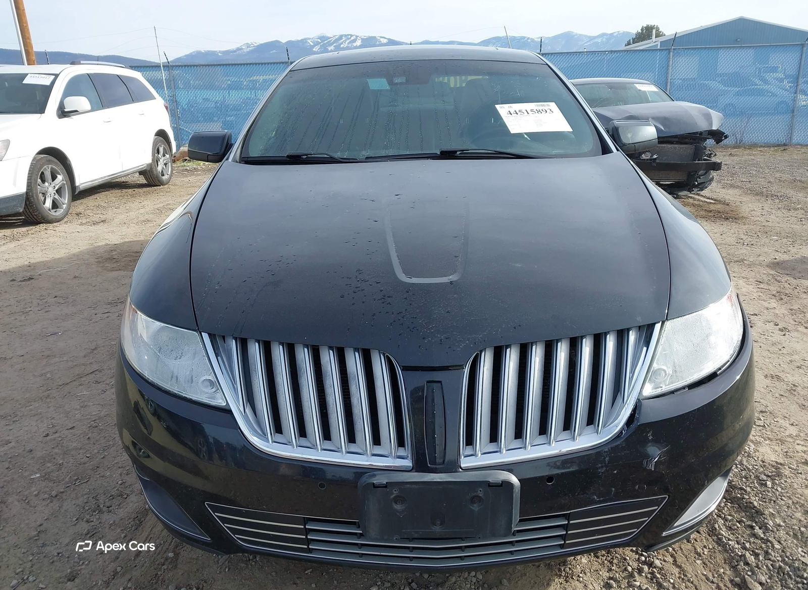 Lincoln MKS 2011