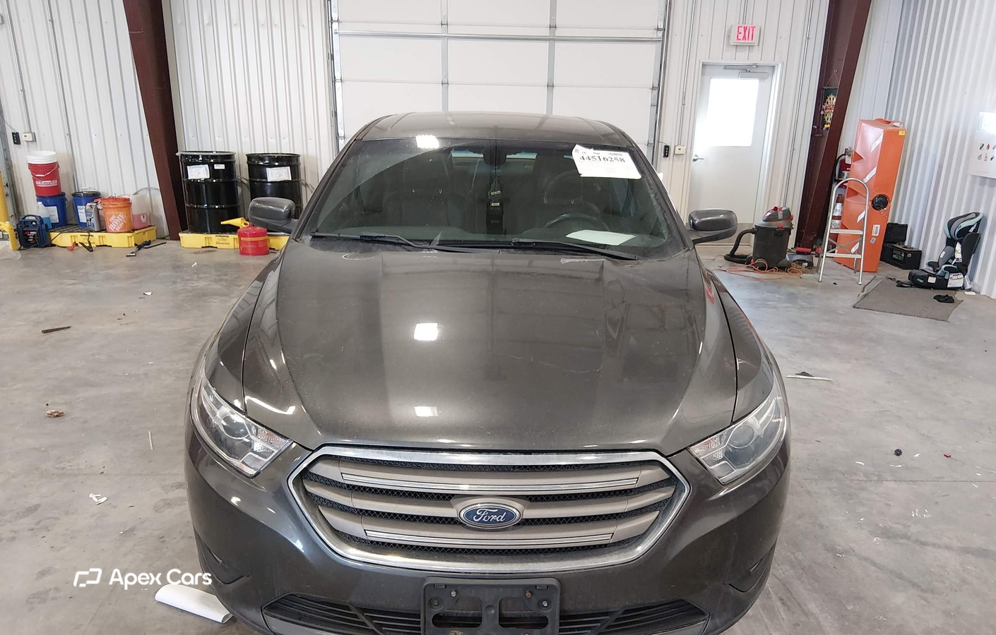 Ford Taurus 2019
