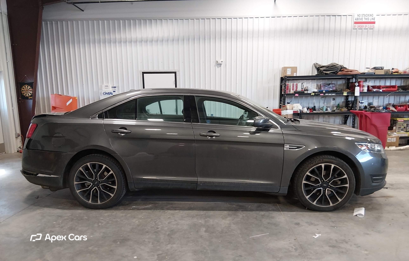 Ford Taurus 2019