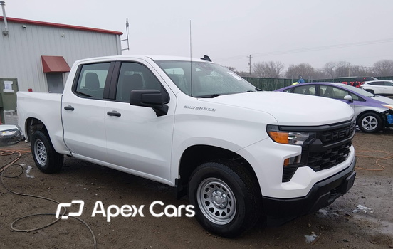Chevrolet Silverado 2024 - Image 1 of 17